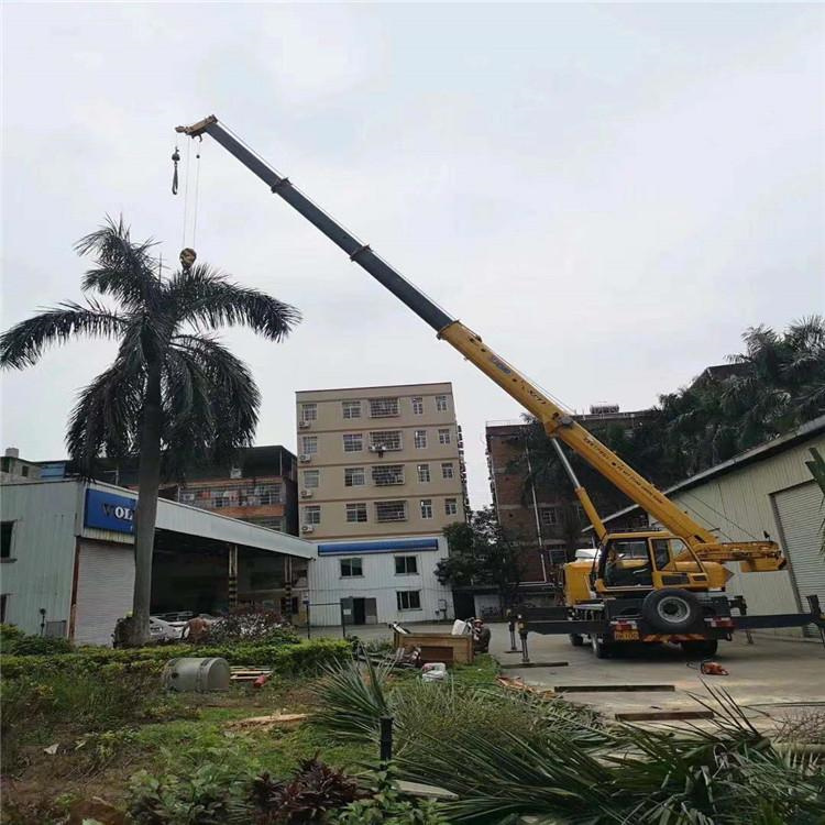 打安镇12吨吊车出租一天的收费标准是什么